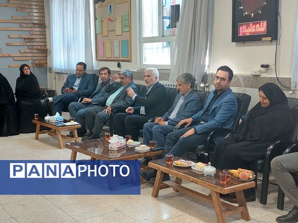 زنگ جوانه ها در مشهد به صدا در آمد