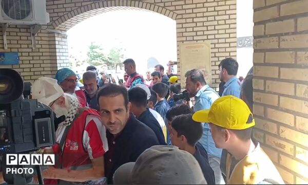 جلوه‌هایی از حضور کاروان دوچرخه سواری «ترکیه تا میناب» در قم