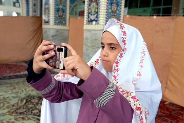 «نماز جمعه» به میزبانی دانش‌آموزان نونهال 