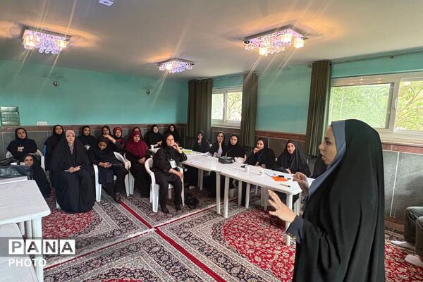 حضور مربیان فیروزکوه در رویداد تخصصی «تا اوج»
