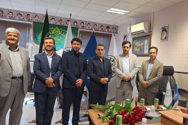جلسه هم اندیشی و تجلیل از خبرنگاران پانا در شیراز 