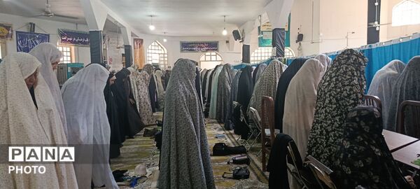شکوه حضور مردم سملقان در سنگر نماز جمعه