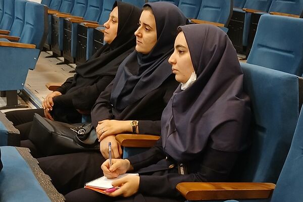  کارگاه آموزشی نحوه تعامل با دانش‌آموزان و بازی‌های گروهی در باقرشهر 