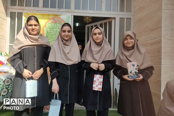 از سفره سلامت تا عطر ارادت؛ جشن مهربانی در مدرسه رضوان‌نو