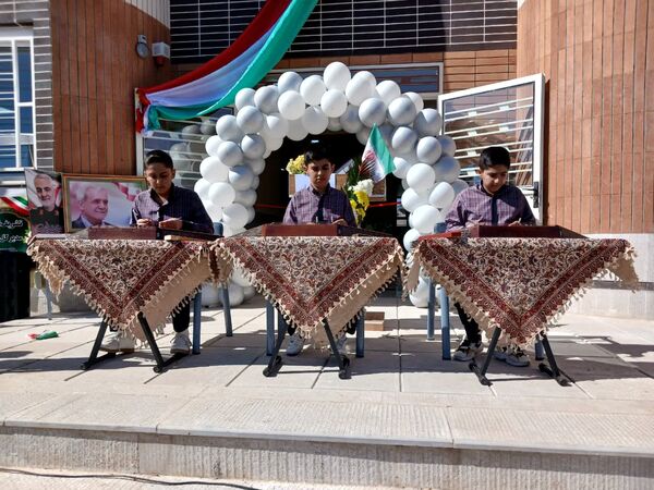 افتتاح دبستان ۱۲ کلاسه در شهر کره‌ای سرچهان