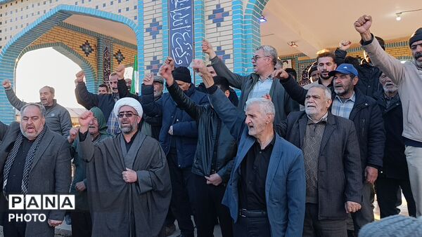 اجتماع میثاق با رهبر شهید و بیعت با سومین رهبر انقلاب اسلامی 