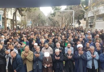  نماز عید فطر در اسفراین
