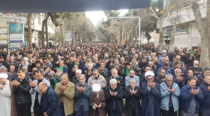  نماز عید فطر در اسفراین