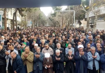  نماز عید فطر در اسفراین