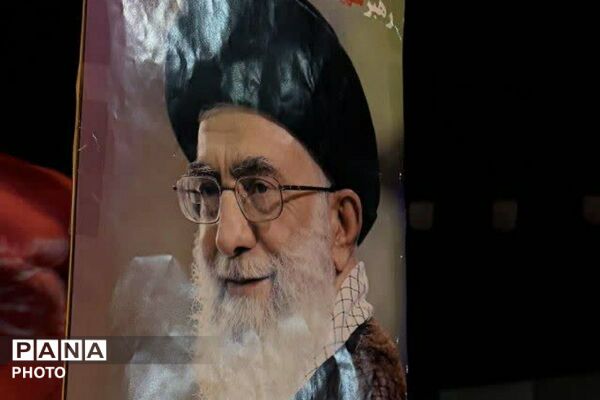 تلاقی شور حسینی و غیرت ایرانی در خیابان‌های همدلی