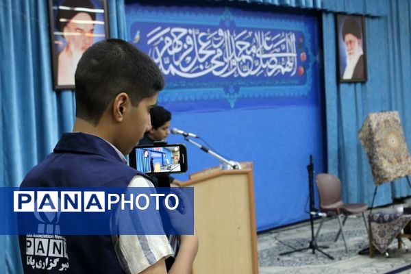 دیدار تشکل‌های دانش‌آموزی یزد با نماینده ولی‌فقیه در یزد