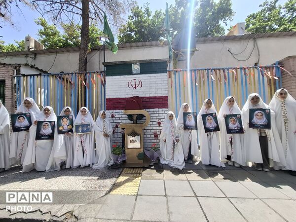 طنین اندازی سرود دختران میقات در مقتل شهید آرمان علی وردی