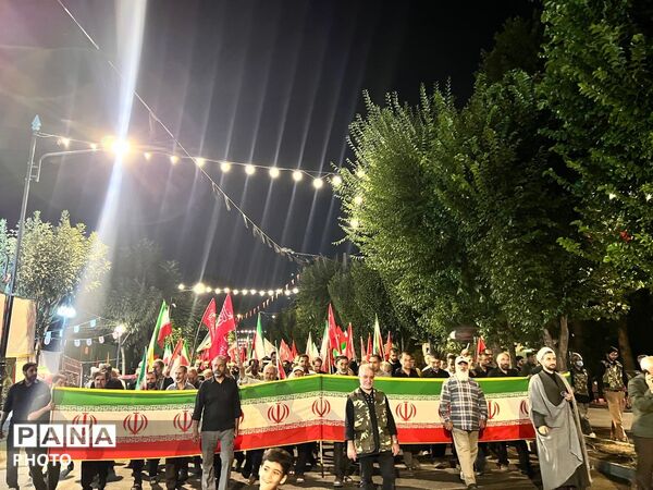 حضور باشکوه مردم کرج درصد و چهل و یکمین شب از تجمعات مردمی