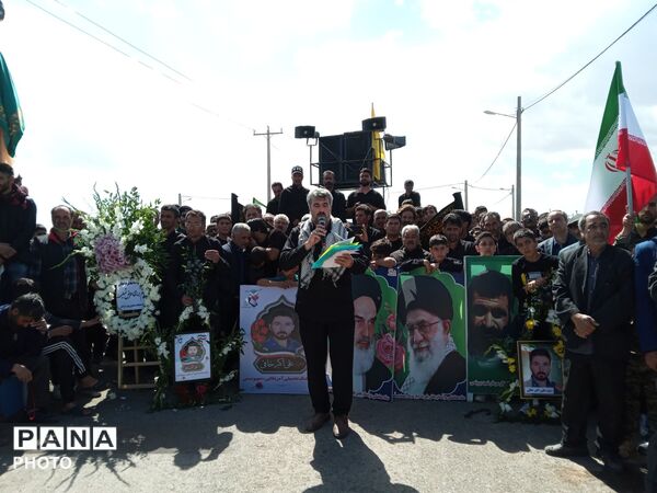 مراسم تشیع پیکر مطهر شهید علی اکبر خوافی در میان‌جلگه روستای سالاری 