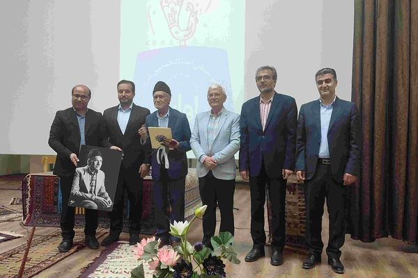 شب موسیقی استاد حسین عزیزی پور در سالن فرهنگ و ارشاد