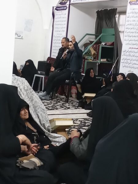 زمزمه‌های دعای ام داوود در پایان اعتکاف مسجد جامع فدافن