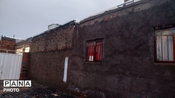 بارش باران بهاری در شهرستان نیشابور  