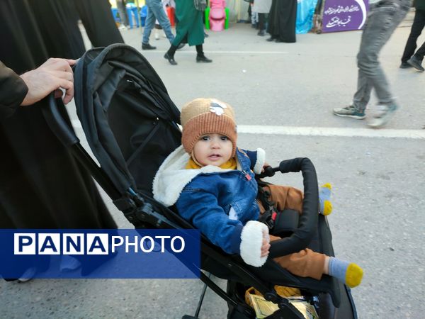 قاب پانا میزبان ساعات اولیه جشن بزرگ خیابانی در نیشابور 