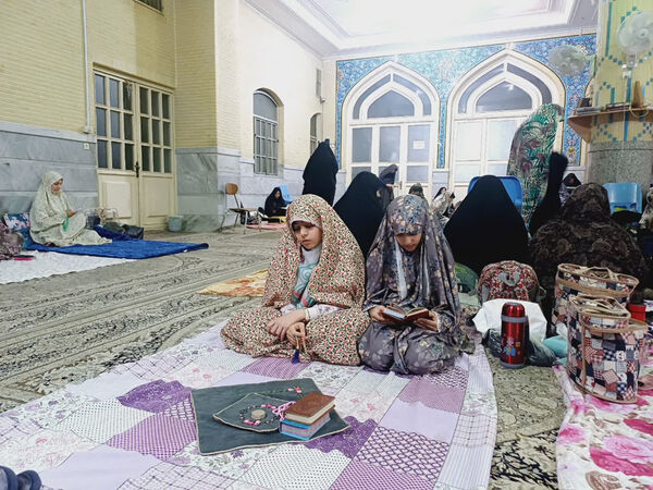 اعتکاف رمضانیه نوجوانان در قم