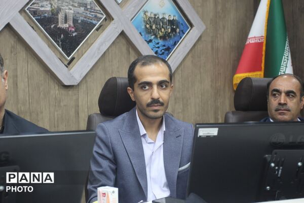 روایت تصویری از نشست گرامیداشت روز جهانی سوادآموزی در زنجان