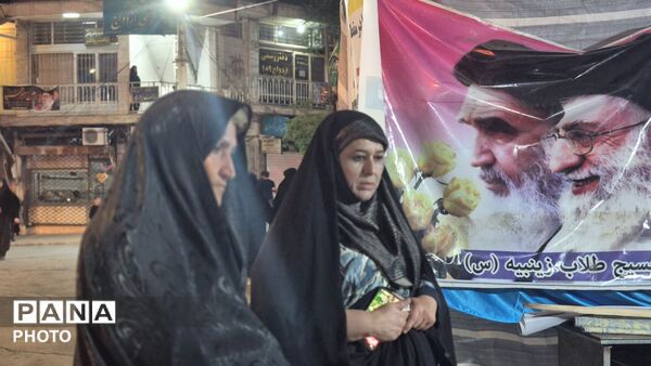 فارسان سیاه‌پوش محرم شد