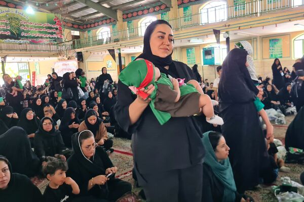 همایش شیرخوارگان حسینی شهرستان آباده
