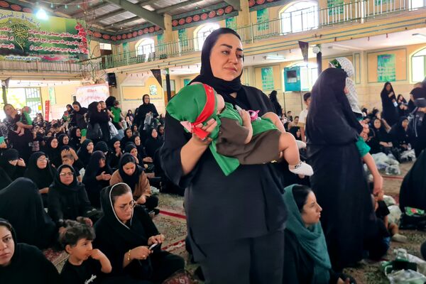 همایش شیرخوارگان حسینی شهرستان آباده