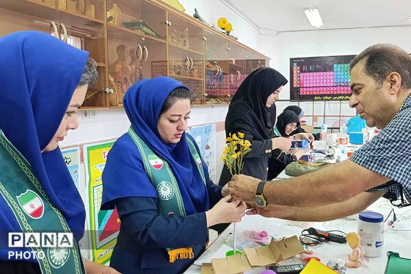 روز دوم دوره آموزشی مربیان پیشتازان بجنورد؛ آموزش مهارت‌های خلاقانه و تشکیلاتی_1