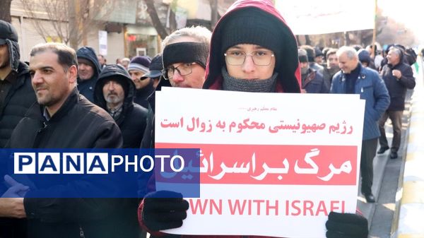 حضور گرم مردم تبریز در راهپیمایی 22 بهمن