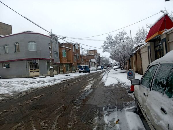 بارش دل‌انگیز دومین برف پاییزی در نیشابور