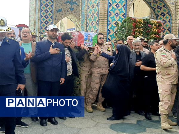 تشییع پیکر شهدای نیروی انتظامی مشهد مقدس