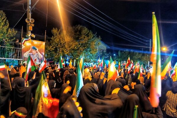 خیابان جمهوری اسلامی یاسوج یکه تاز جان فدای ایران 