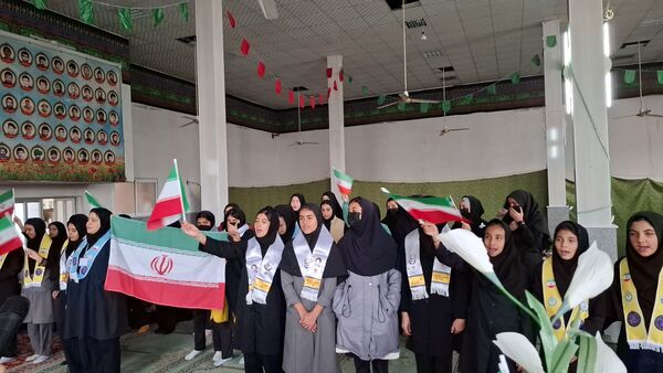 جشن روز دانش آموز دختران دبیرستان حضرت فاطمه و حضرت رقیه در مهدیه شهر بار نیشابور 