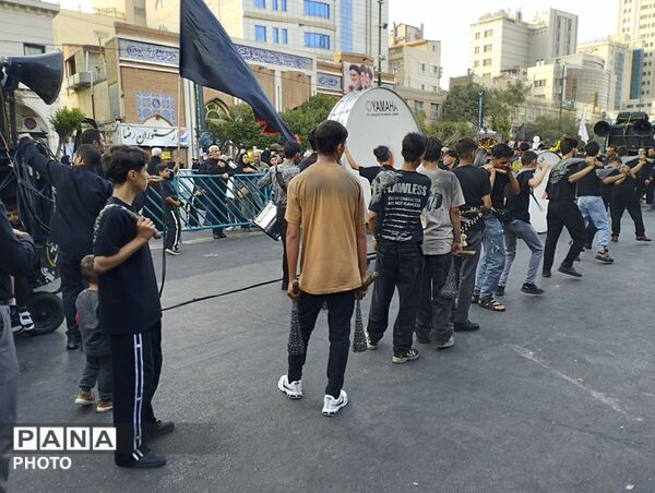 مشهد مقدس در سوگ امام مهربانی ها