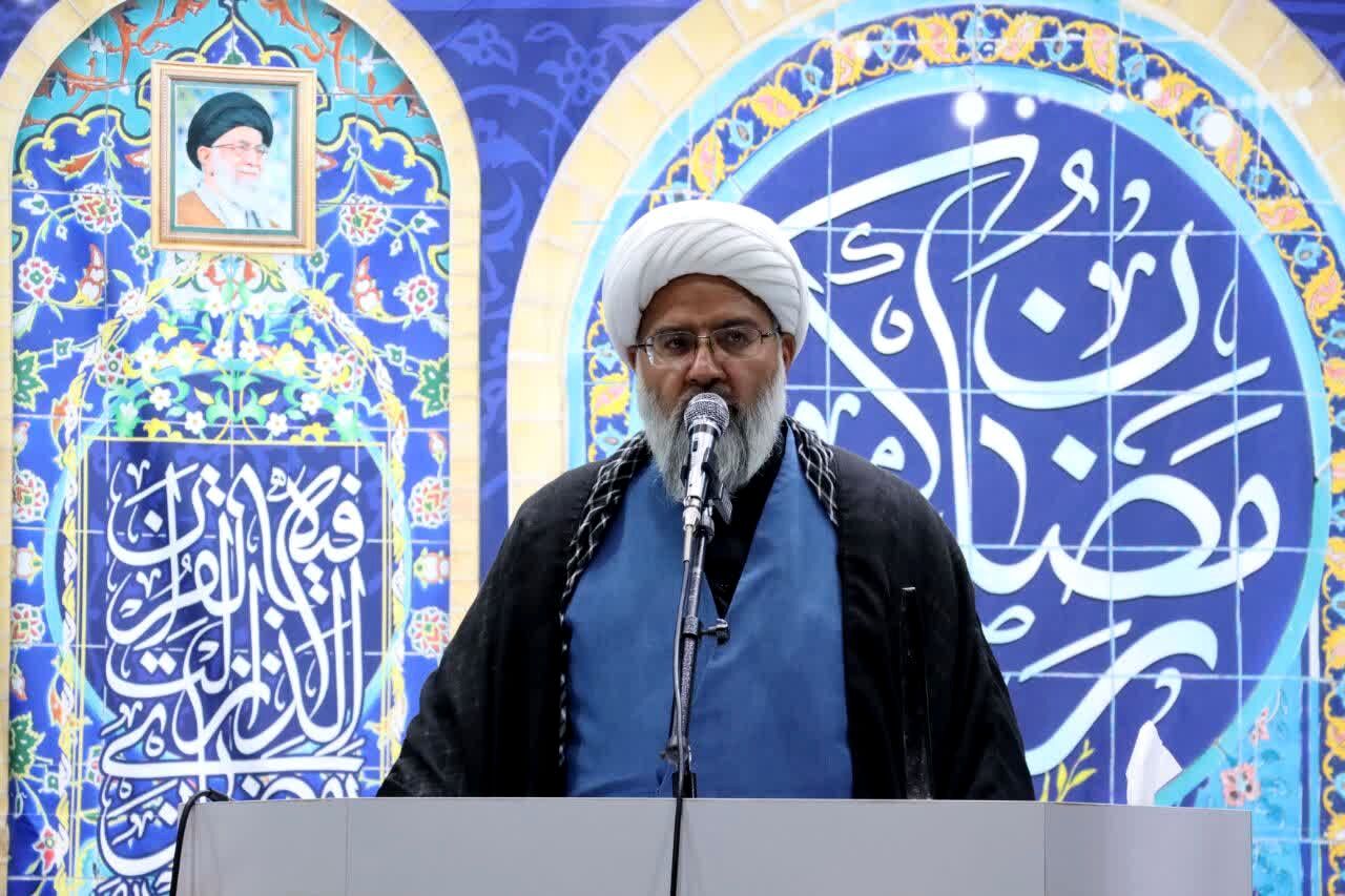 تا شکستن کمر آمریکا و اسرائیل می‌ایستیم