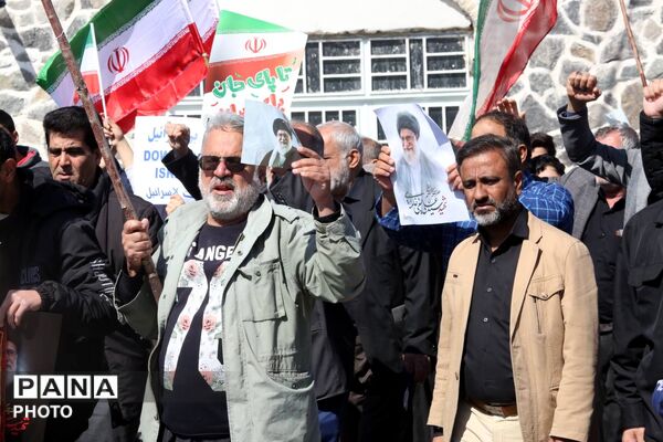 قیام مردم انقلابی شهر کهک قم به خونخواهی رهبر شهید 