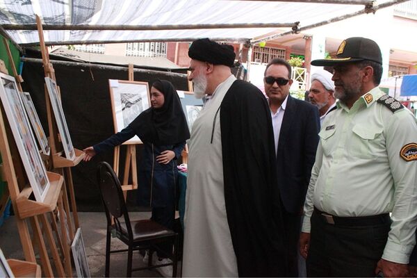 افتتاح نخستین جشنواره تن‌پوش نور، نمایشگاه مُد و لباس ایرانی اسلامی در شهرستان بهارستان 