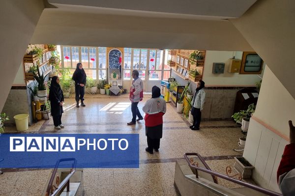  مانور زلزله در مدرسه فرزانگان ورامین