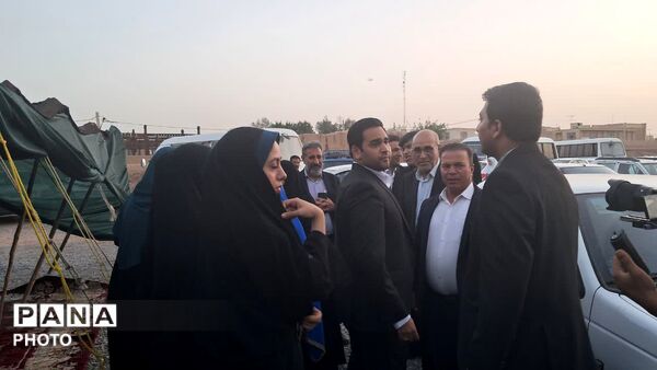 از ریشه تا رویش با حضور مسئولان استان یزد