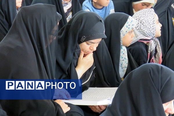 مراسم قرائت دعای عرفه در شهر درق 