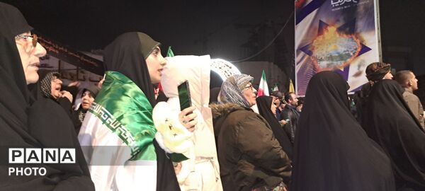 ایستادگی مردم کرج مقابل دشمنان متجاوز آمریکایی_صهیونی