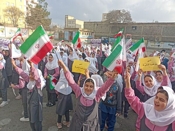 زنگ بصیرت در مدارس شهرستان ایلام