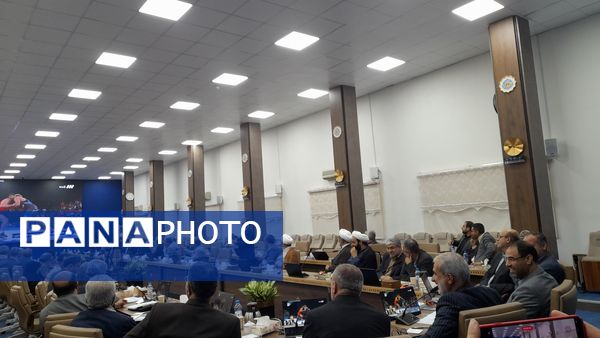 تماشای کشتی المپیک در استانداری مازندران با حضور وزیر آموزش و پرورش