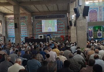 نماز جمعه در آخرین جمعه ماه محرم 