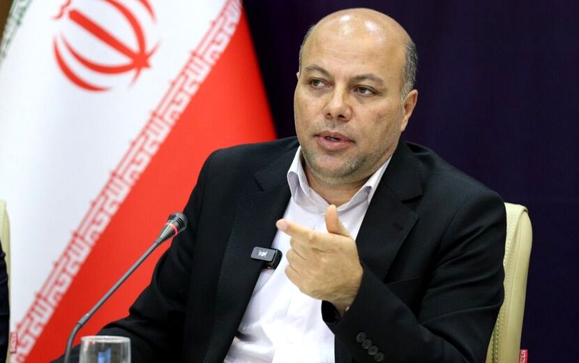«میدان همدلی» برای جبران کمبود فضای ورزشی دانش‌آموزان به‌راه افتاد