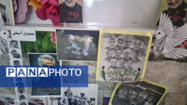 آماده سازی فضای آموزشگاه به مناسبت روز پیروزی انقلاب اسلامی 