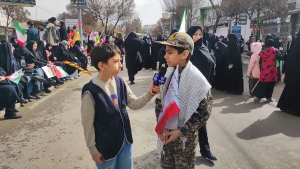 شرکت مردم شهید پرور شهرستان شیروان در راهپیمایی ۲۲ بهمن