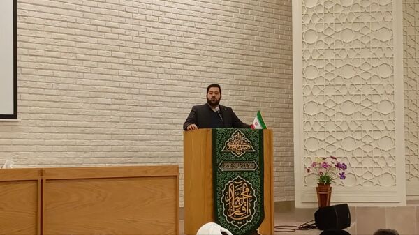 نشست صمیمی جوانان با حضرت آیت الله نورمفیدی