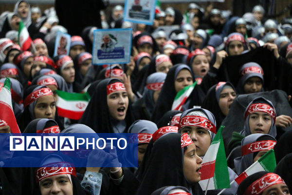 همایش دختران حاج قاسم 