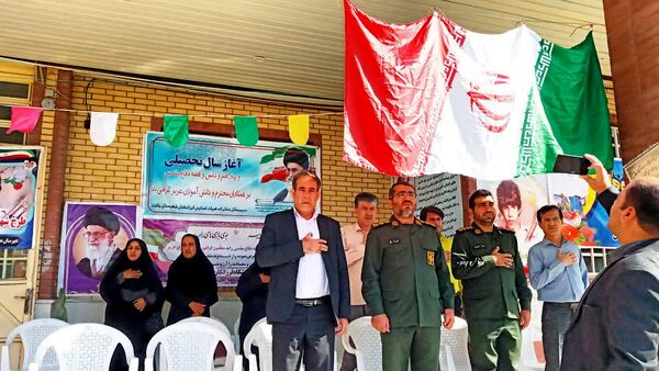 نواخته شدن « زنگ جوانه‌ها» در مدارس شهرستان باشت